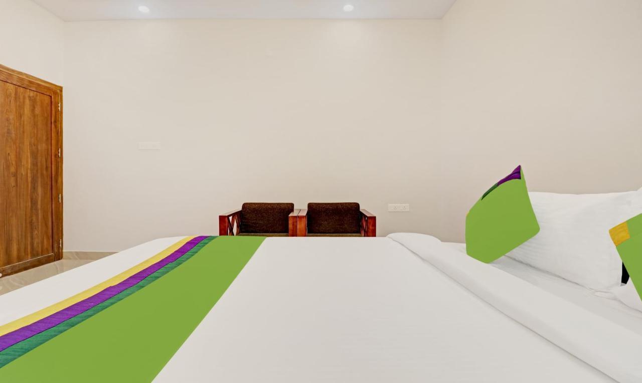 Itsy Hotels Palm Grove By D2V Kochi ภายนอก รูปภาพ